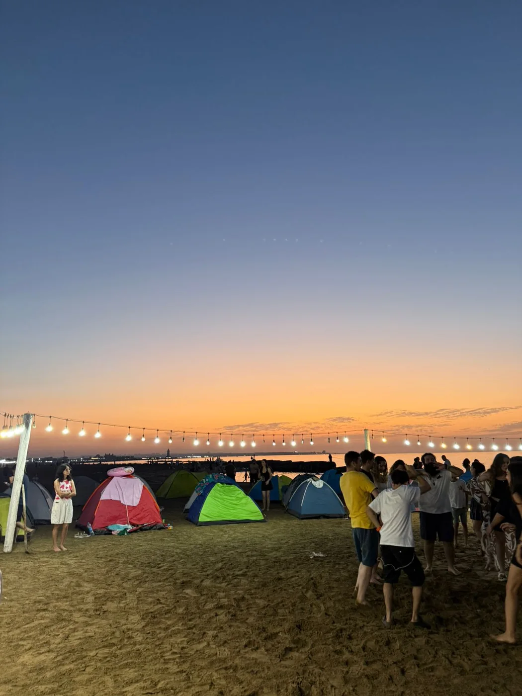 Buzovnada dənizkənarı camping